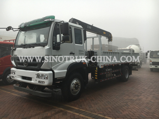 Heavy Cargo Truck Mounted Crane 5 Ton Kapasitas Angkat Untuk Transportasi