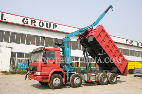 LHD 371HP 8 × 4 Tipper Truck Mounted Crane XCMG12 Ton untuk Kecelakaan Lalu Lintas