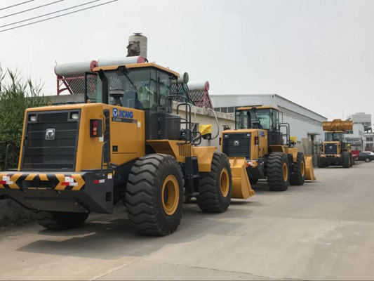 ZL50GN XCMG Front End Wheel Loader Wiyh 2.5-4.5M³ Bucket Dan 5 ton Mengoperasikan Berat