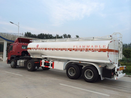 8 Roda 2 As Roda Tank Semi Trailer Dengan Landing Gear 2 Manholes Dan 2 Kamar