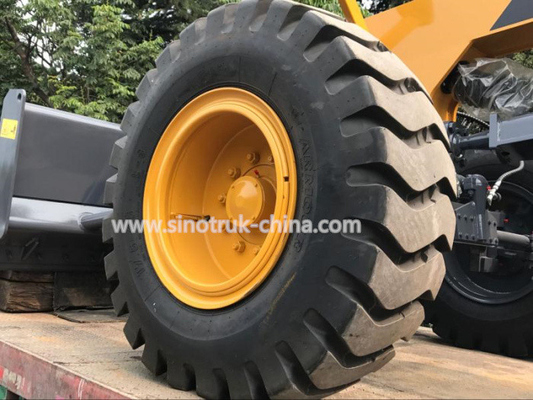 5-42km / jam Motor Grader Kecil Untuk Pembangunan Jalan Negara / Teknik Pertahanan Nasional