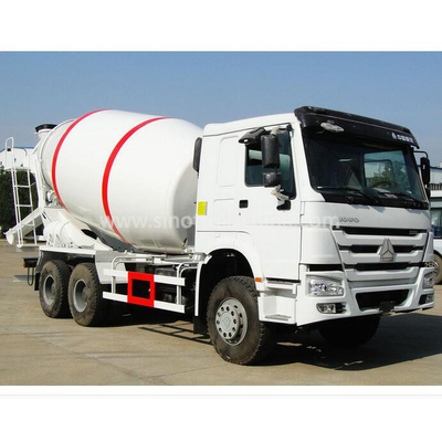 336hp Mesin 6 × 4 Howo Concrete Mixer Truck Steel Structure Dengan 10cbm Tanker