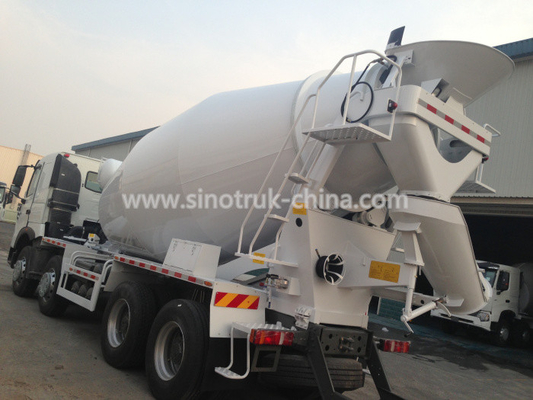 266-371hp Euro2 Euro3 HOWO A7 Truk Mixer Beton 8x4 10cbm Dalam Warna Merah Putih