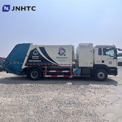 Howo SITRAK 4*2 Pengangkut Belakang Truk Sampah yang Dikompresi Truk Sampah