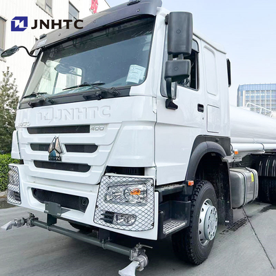 Harga Murah Sprinkler Tank Truck HOWO Water Tanker Trucks 6X4 400HP Untuk Pengiriman Deposit Air Minum
