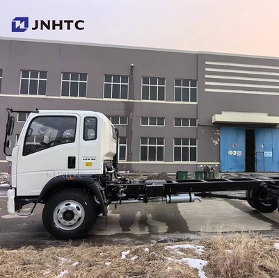Brand New Dump Cargo Truck Chassis Sinotruk 4X2 Light Truck Howo Truck Chassis Untuk Dijual