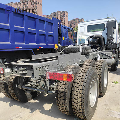 HOWO 6X6 Truk dump Chassis 20m3 380hp 10 Roda Untuk 40-50t Front Lifting