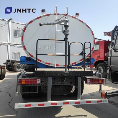 New Sinotruk HOWO Tangki Air Truk 6X4 400HP 10 Ban Sprinkler Tank Pilihan terbaik
