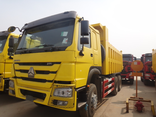 Kuning 371hp 20M3 RHD Sinotruk Howo 6x4 Dump Truck Untuk Beban 40-50 Ton