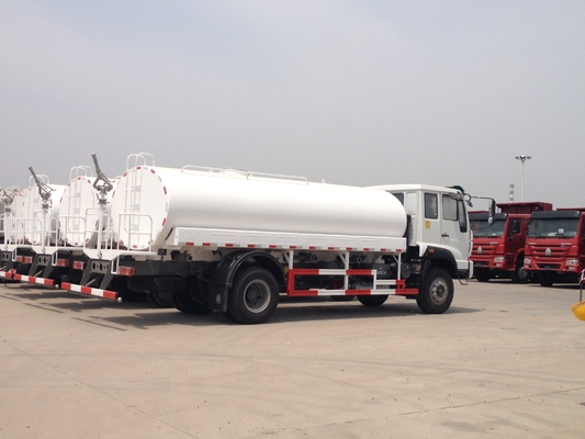 Howo Heavy Duty Dump Truck, Water Tanker Truck Capacity 12-20m3