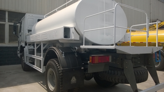 Howo Heavy Duty Dump Truck, Water Tanker Truck Capacity 12-20m3