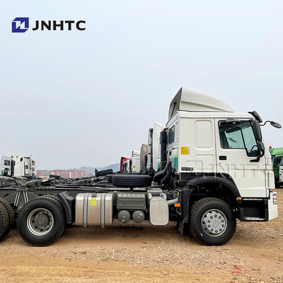 Sinotruk Howo Prime Mover Truk Kepala Traktor 6x4 10 Roda 380hp Semi Traktor Kepala Truk