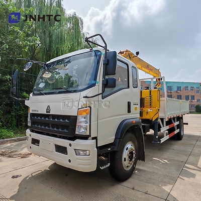 HOWO Truk Crane Dengan 4X2 6 Roda Crane 5 Ton Truk Kargo Dengan 12 Ton Folding Arm Crane