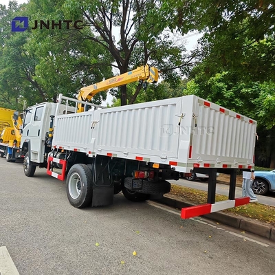 HOWO Crane Truck 4X2 6 Roda Crane 5 Ton Cargo Truck Dengan 12 Ton Straight Arm Crane Truck