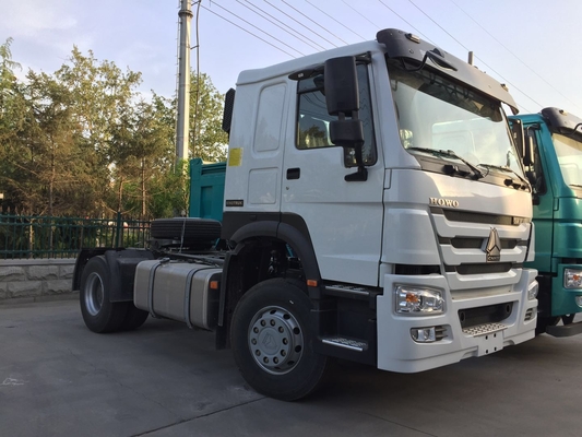 Heavy Prime Mover Truck Sinotruk Howo 4x2 6 roda 336HP 400L Tangki Bahan Bakar