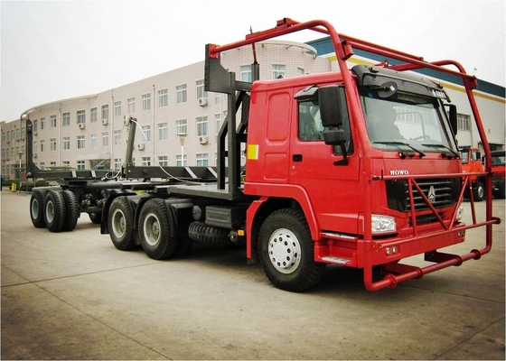 Mengemudi Tangan Kanan 6 * 6 400l Log Carrier Truck Merek Sinotruk Howo Dengan Warna Apa Pun