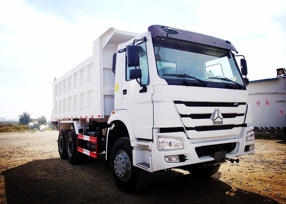 Sinotruk Howo 6x4 Euro II Heavy Duty Dump Truck 371 Horse Power 25 Ton Memuat