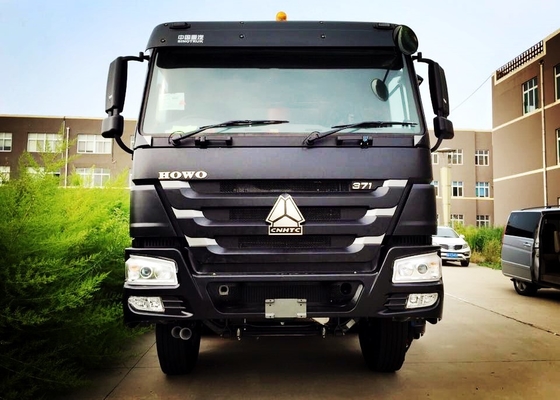 371 Tenaga Kuda Tugas Berat Dump Truck 70 Ton Memuat 8 × 4 Dump Truck