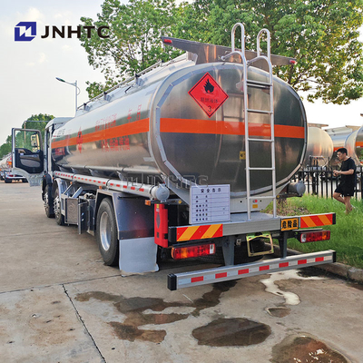 SINOTRUK HOWO Tangki bahan bakar truk tangki minyak truk truk tangki truk dengan 25cbm full trailer