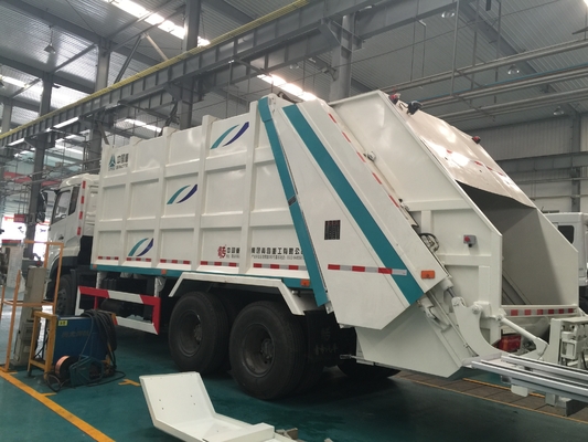 12cbm Sampah Compactor Truck WD615.47 Opsi RHD EURII ZZ1257M4647A