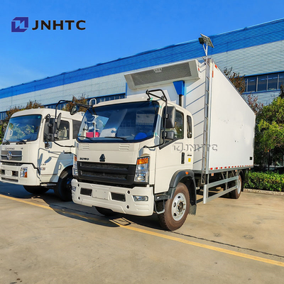Baru dan digunakan 10Ton kanan kemudi HOWO 5 derajat 140HP beku kargo kulkas truk