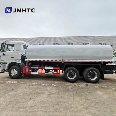 Baru SHACMAN truk transportasi air 6 * 4 Tipe 20CBM Jalan Pembersih Sprinkler truk penjualan