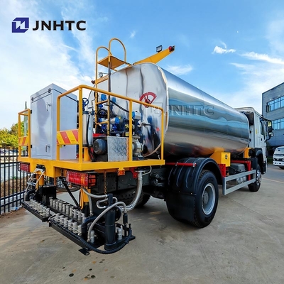 HOWO 4X2 340HP Intelligent Bitumen Spreader Aspal Semprot Peralatan Truk