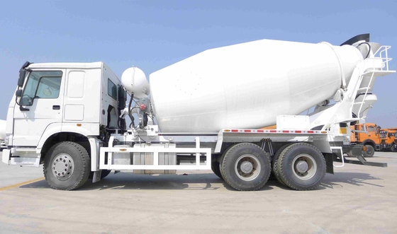HOWO Heavy Duty Dump Truck, Truk Pengaduk Semen 10 Roda Tangki Bahan Bakar Euro 2 400L