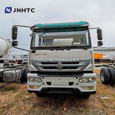 Truk pencampuran beton baru HOWO 6x4 10 roda Truk pencampuran semen
