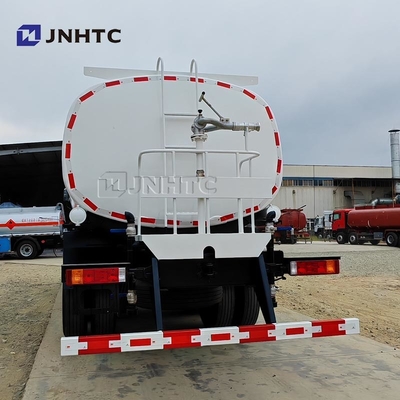 truk tangki minyak Shacman 6X4 20000 liter truk tangki diesel dengan dispenser bahan bakar untuk dijual