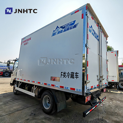 Truk Pendinginan HOWO Baru 4x2 Truk Makanan Ringan Truk Pendinginan
