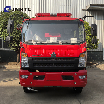 Produsen HOWO 4x2 5000L Tangki air Truk pemadam kebakaran Peralatan pemadam kebakaran Truk kendaraan pemadam kebakaran