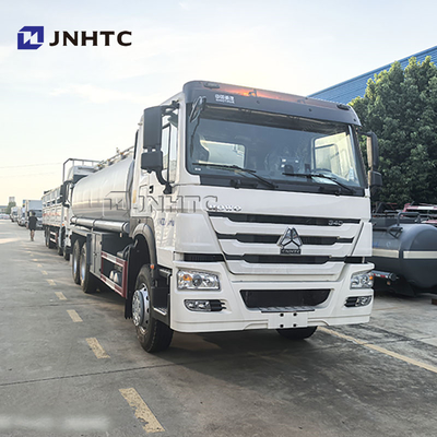 SINOTRUK HOWO 6X4 10 roda 15cbm Tank bahan bakar Truk Tank minyak Truk penjualan