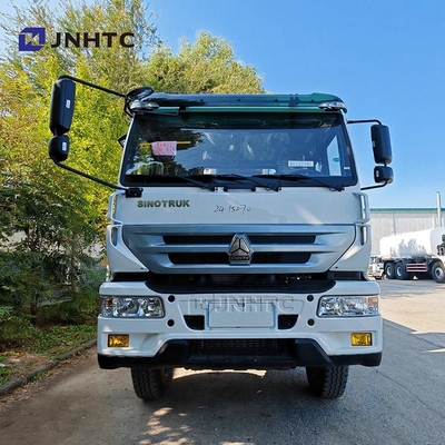 Howo H5 truk tanker minyak 4X2 20000 liter Pengangkutan bahan bakar Tanker bahan bakar
