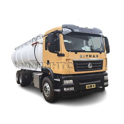 SITRAK Professional Small Vacuum Sprinkler Truck untuk Sanitasi Lingkungan Pembersihan Tekanan Tinggi