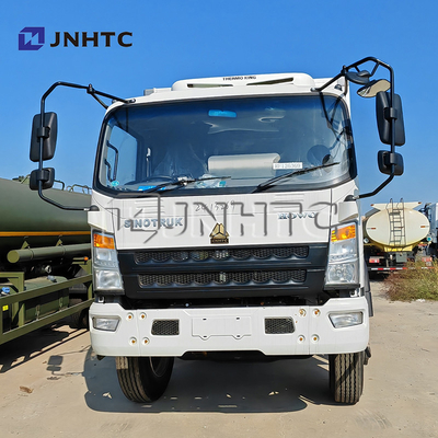 HOWO Truk Kulkas 4x2 Truk Makanan Ringan Truk Kulkas Pabrik Truk terbaru