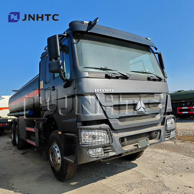 Howo Oil Tank Truck 6x4 380hp Kapasitas 10 Roda 20000 Liter High Strength Steel Fuel Tank Truck
