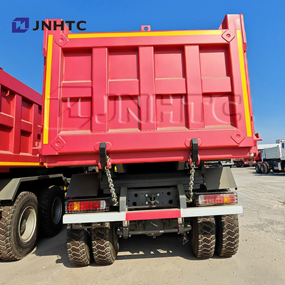 Kualitas tinggi HOWO Tipper Truck 6x4 Mengemudi 340 Hp 10 Roda Diesel Dump Truck