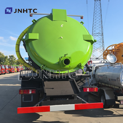 HOWO MATE 4x2 Mini Vacuum Sewa Suction Tanker Fekual Suction Truck