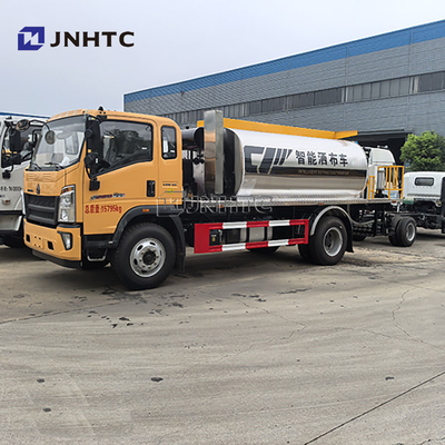HOWO 6 Roda Aspal Bitumen Distributor Bitumen Sprayer Truk Untuk Dijual