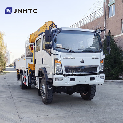 Howo Light Mini 4*4 6 Wheeler Double Row Cab Cargo Truck Dengan Telescopic Boom Cranes 8 Ton Mounted Crane Cargo Truck
