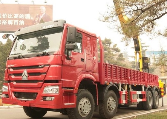 SINOTRUK HOWO Truck Mounted Crane / Truck Mounted Jib Crane Untuk Konstruksi