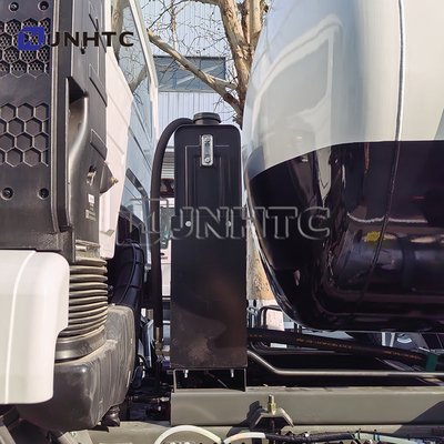 Paling laris HOWO 4*2 5m3 truk penghisapan limbah vakum untuk dijual