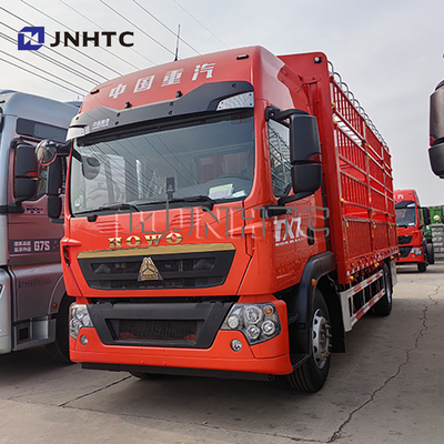 Cina Sinotruk HOWO TX 4X2 6 Wheeler pagar truk kargo untuk dijual