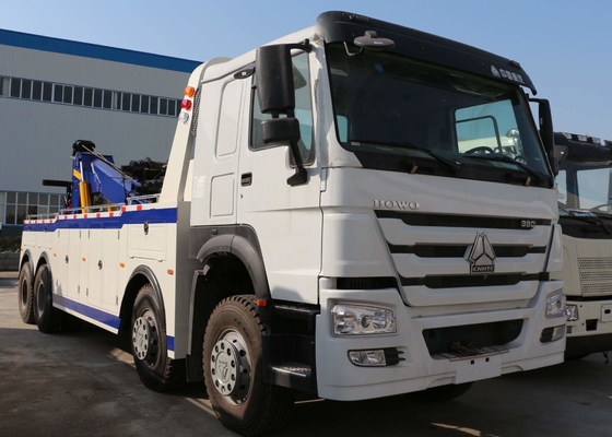 Kendaraan Pemadam Kebakaran Sinotruk 8X4