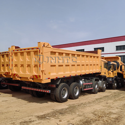 Sinotruck HOWO Tx Dumper Truck 8X4 371HP 12 Wheeler 40ton Right-Hand Drive Tipper Truck dengan harga rendah