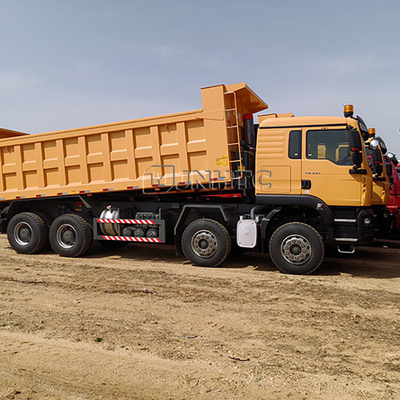 Sinotruck HOWO Tx Dumper Truck 8X4 371HP 12 Wheeler 40ton Right-Hand Drive Tipper Truck dengan harga rendah