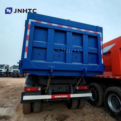 Sinotruk Tipper Heavy Duty Dump Trucks 6x6 30Ton Standar Emisi Euro 3