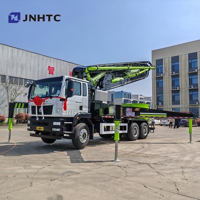 Sinotruk Heavy 47m 6X4 Mounted Concrete Pump Truck Dengan Hydraulic Disc Mixer