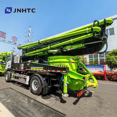 Sinotruk Heavy 47m 6X4 Mounted Concrete Pump Truck Dengan Hydraulic Disc Mixer